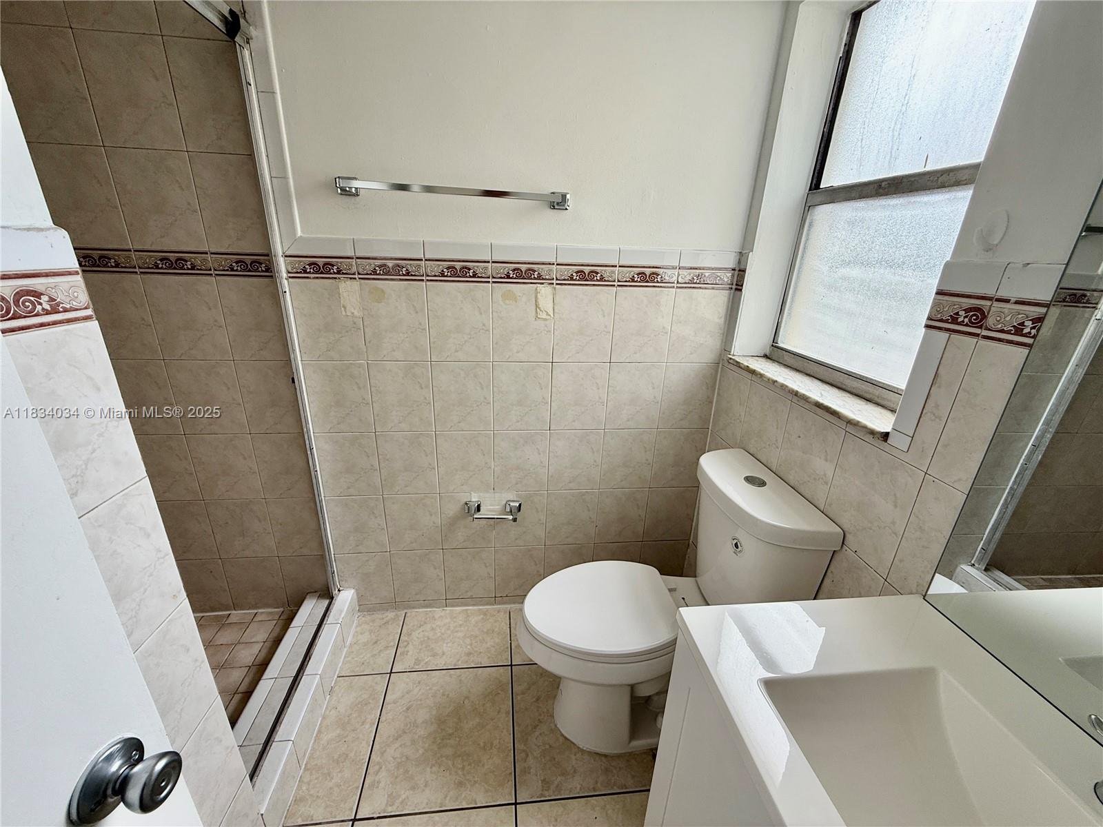 CAPRI GARDENS CONDO - Residential