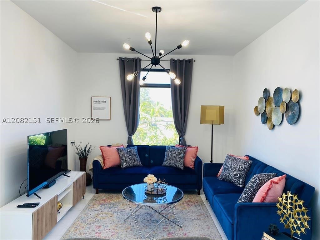Photo of 1501 N 17th Ave, Hollywood, FL 33020 (MLS # A12082151)