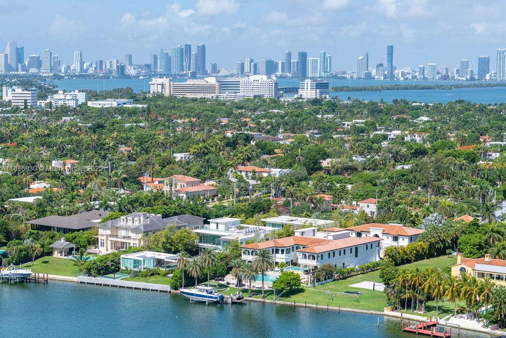 BLUE DIAMOND CONDO - Residential Lease