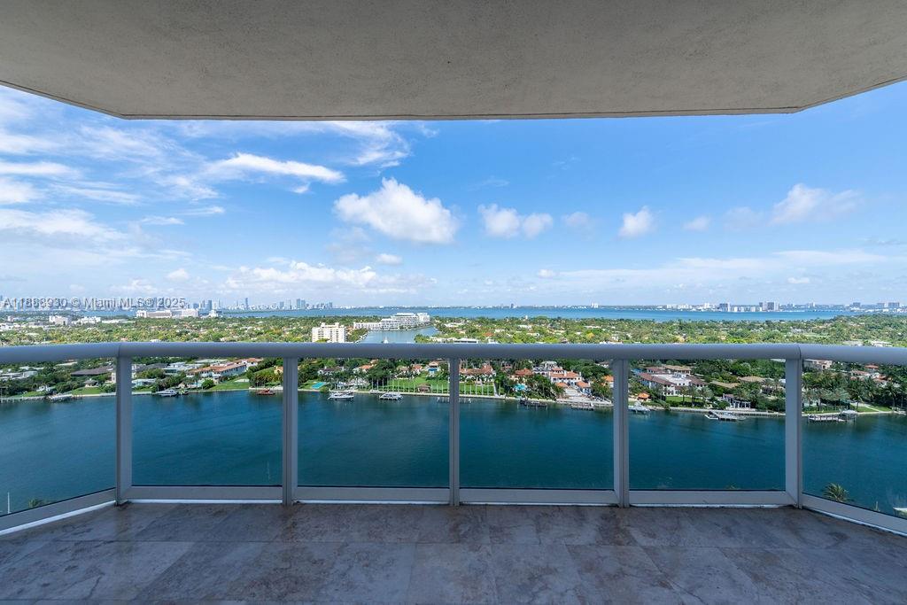 BLUE DIAMOND CONDO - Residential Lease