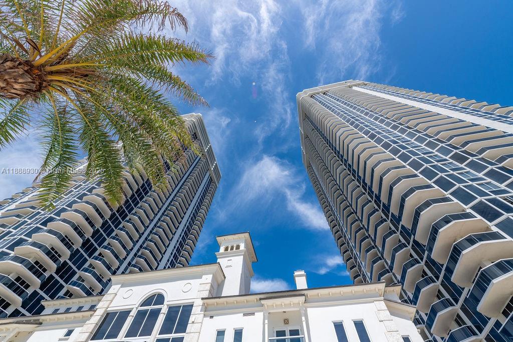 BLUE DIAMOND CONDO - Residential Lease