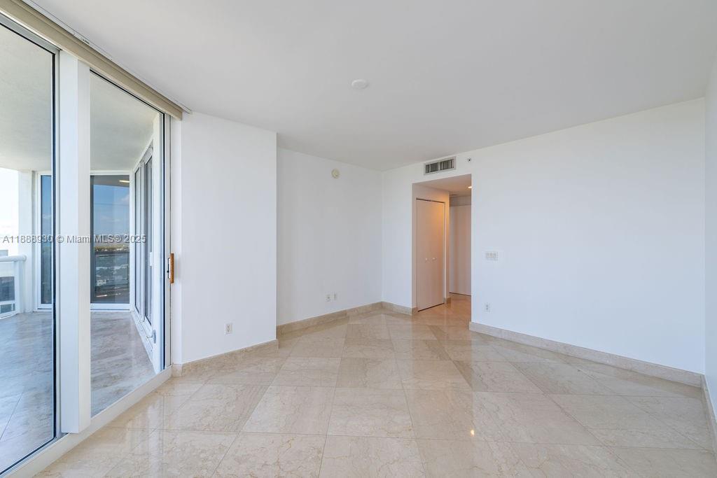 BLUE DIAMOND CONDO - Residential Lease