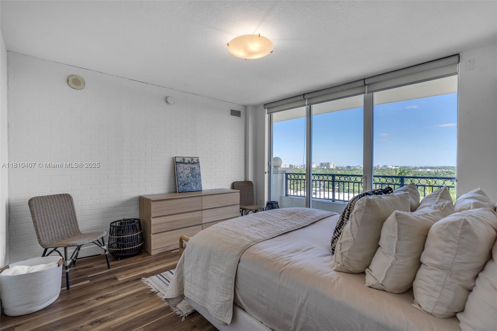 GABLES MARQUIS CONDO - Residential