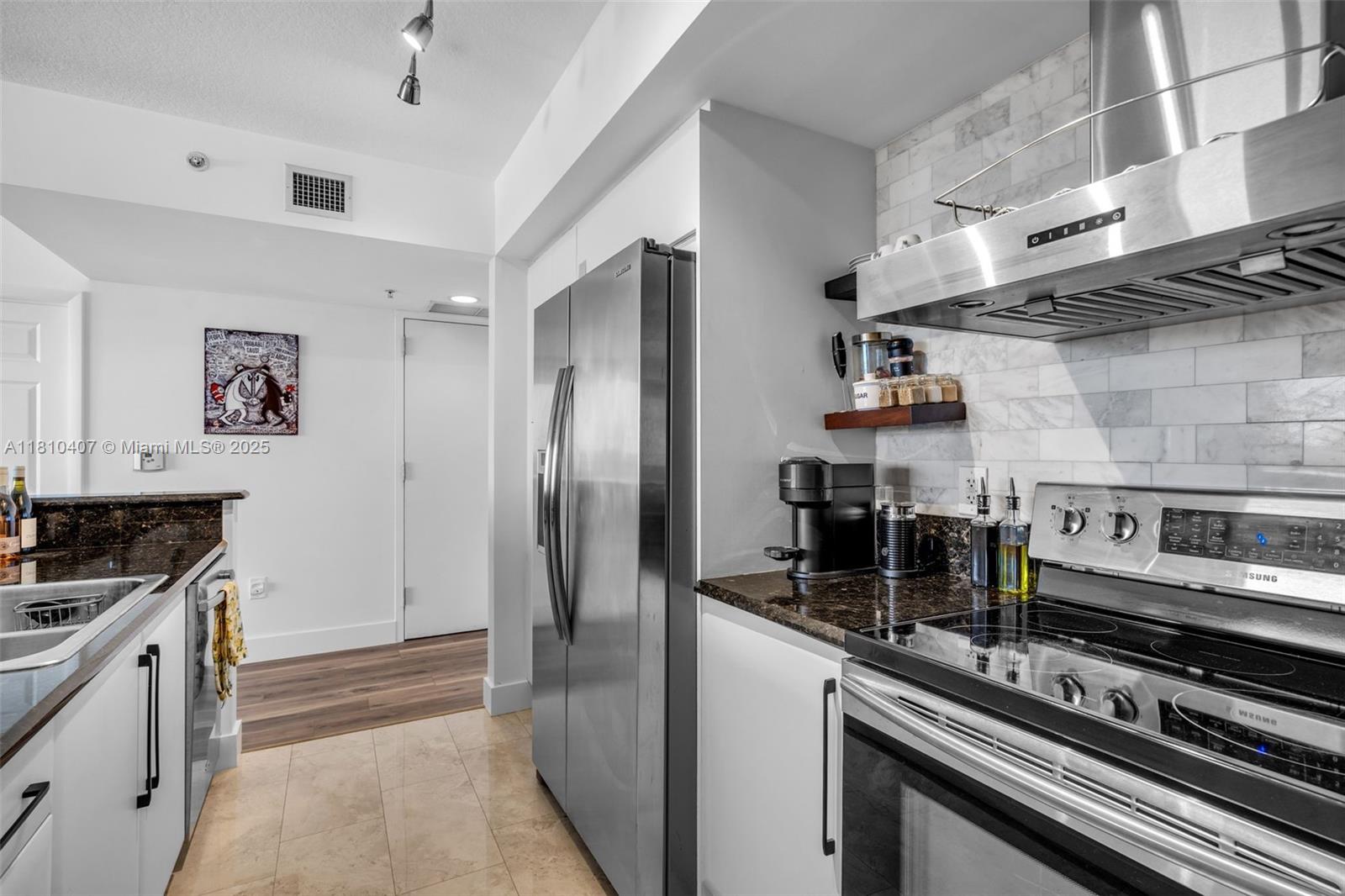 GABLES MARQUIS CONDO - Residential