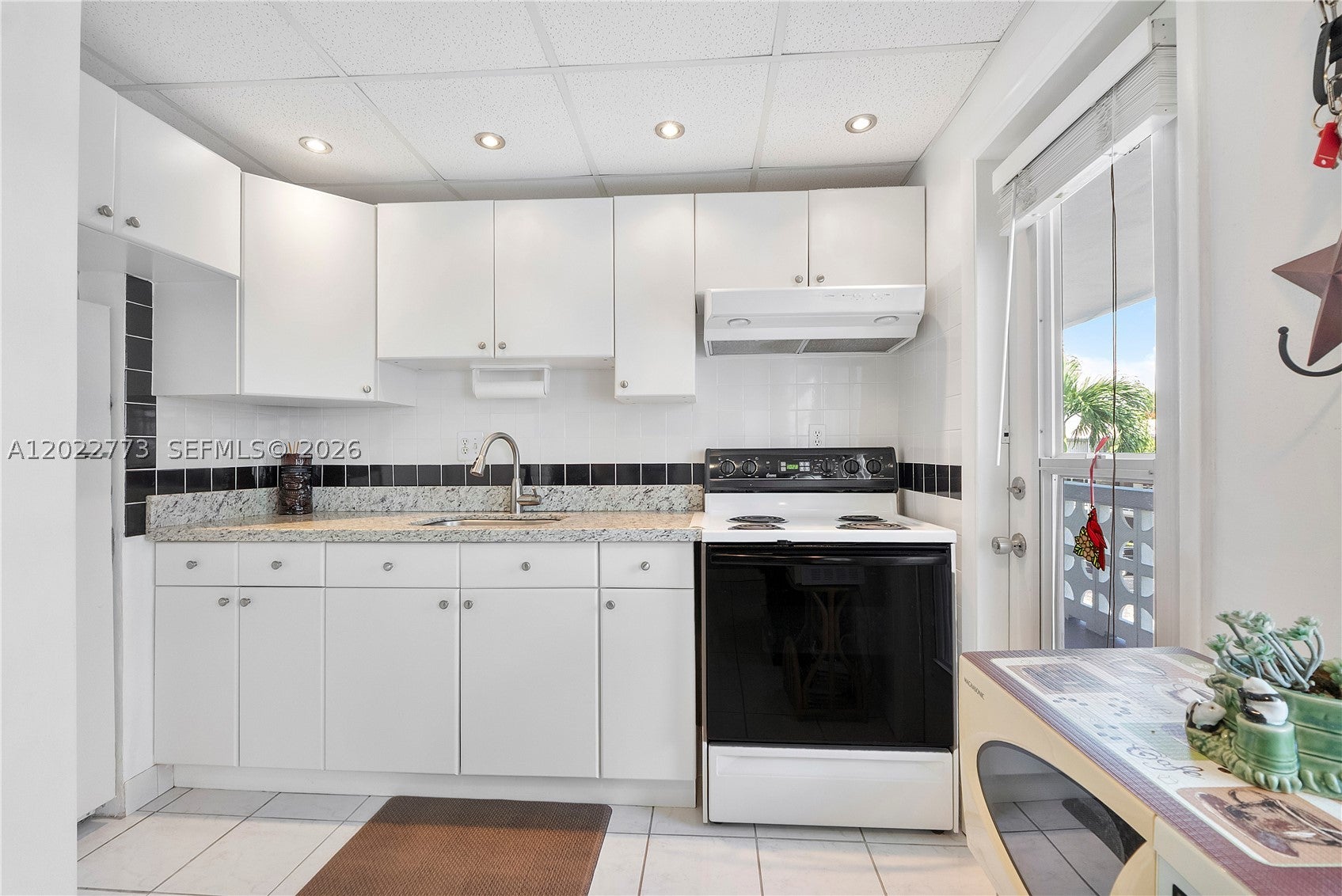3133 S Ocean Dr 318