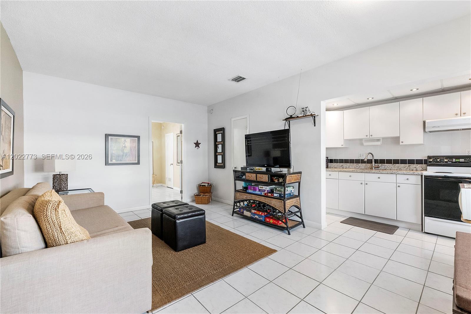 AMBASSADOR SOUTH CO-OP - Residential