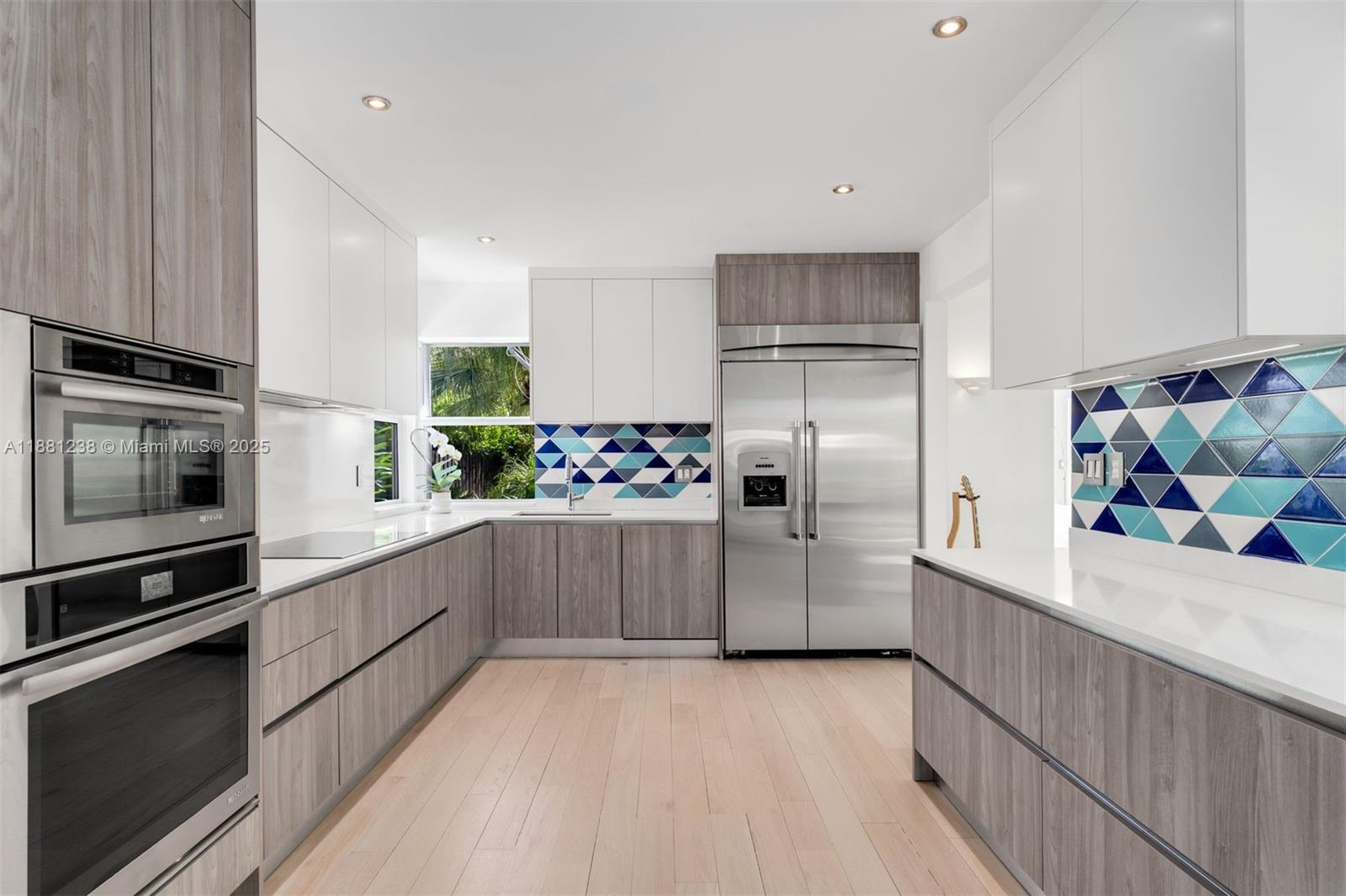 BISCAYNE POINT - Residential Lease