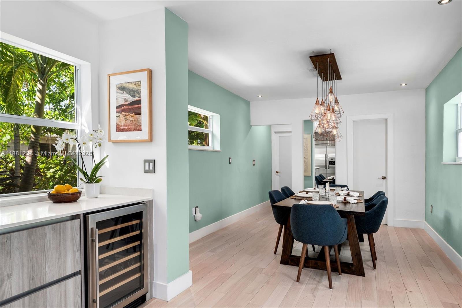 BISCAYNE POINT - Residential Lease
