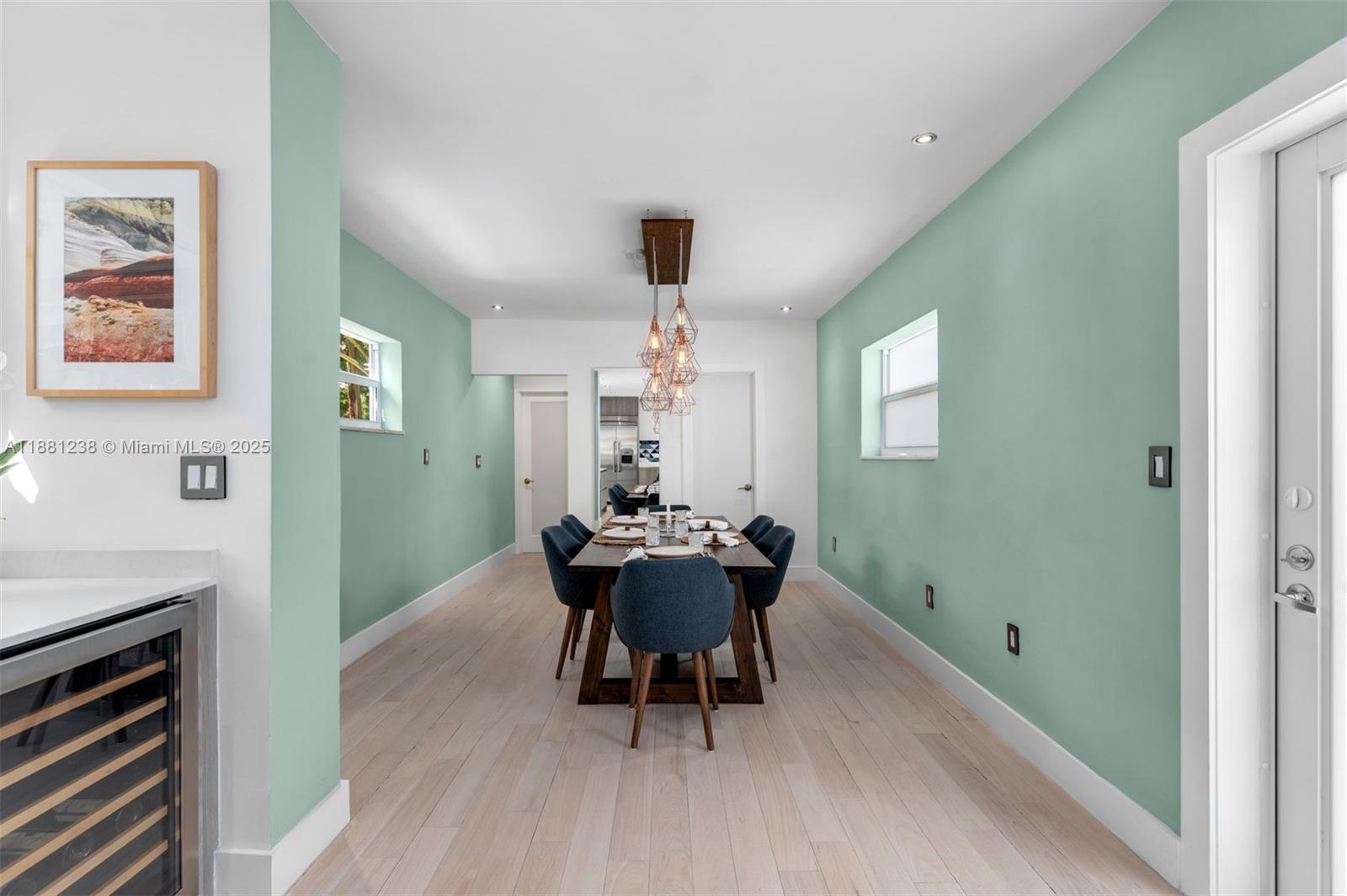 BISCAYNE POINT - Residential Lease