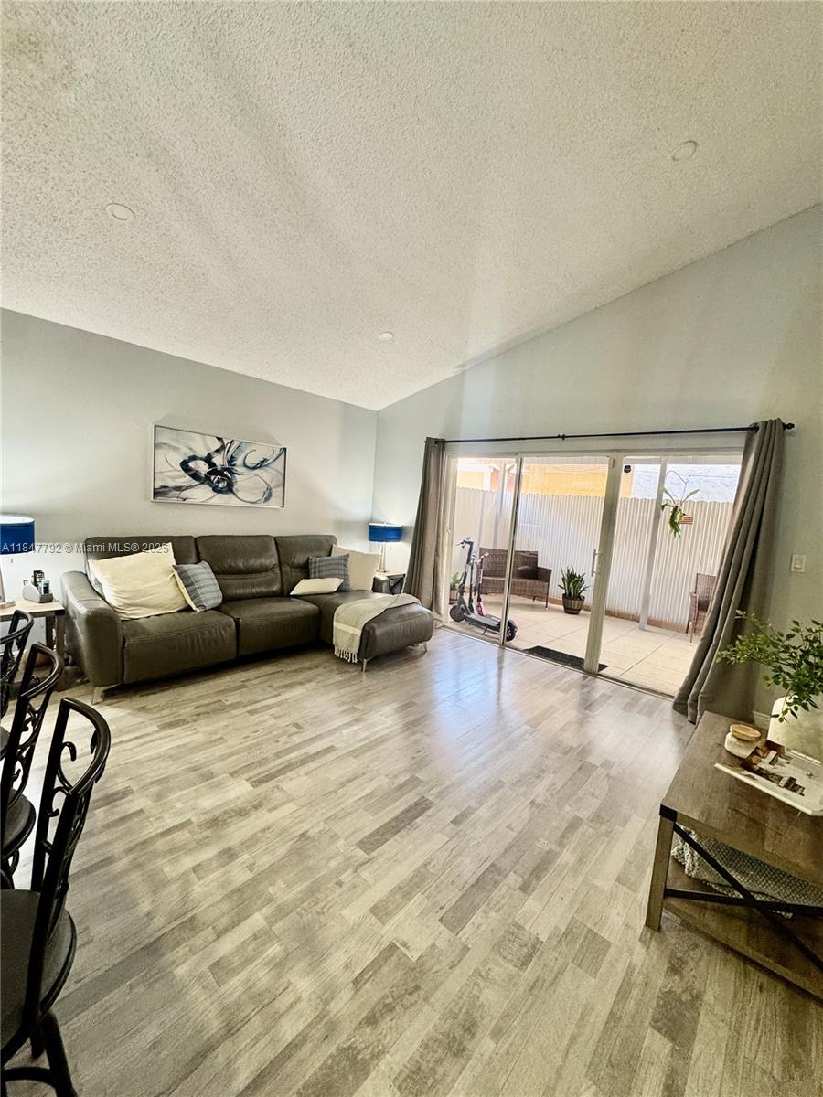 UNIVERSITY COURTS SUB - Residential