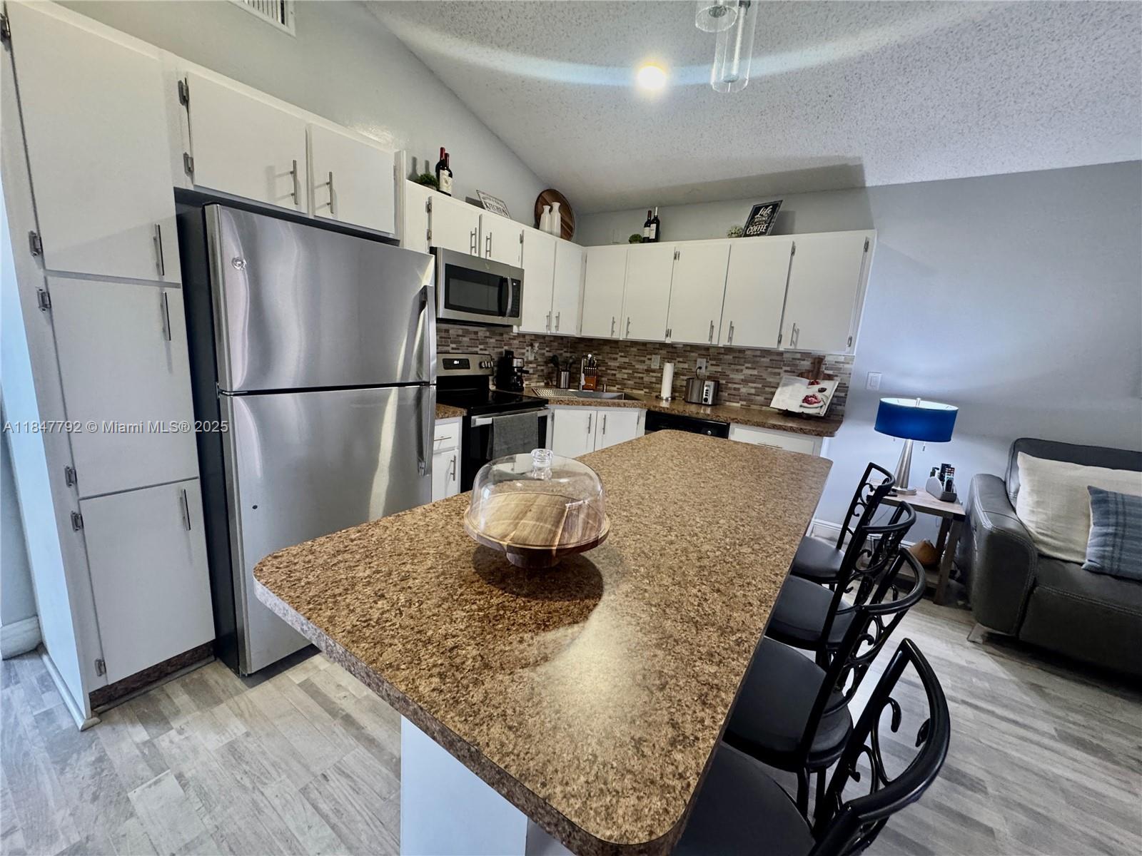 UNIVERSITY COURTS SUB - Residential