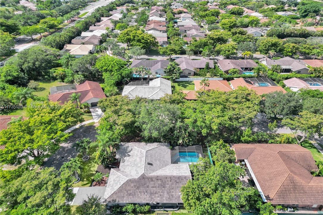 WINSTON PARK - Residential