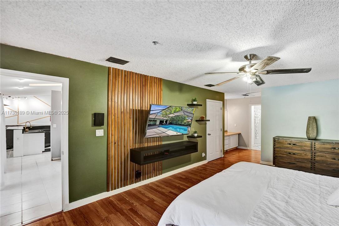 WINSTON PARK - Residential