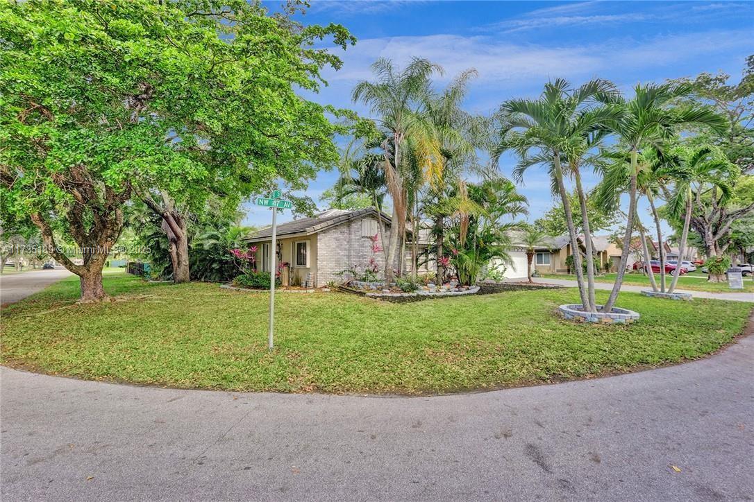 WINSTON PARK - Residential