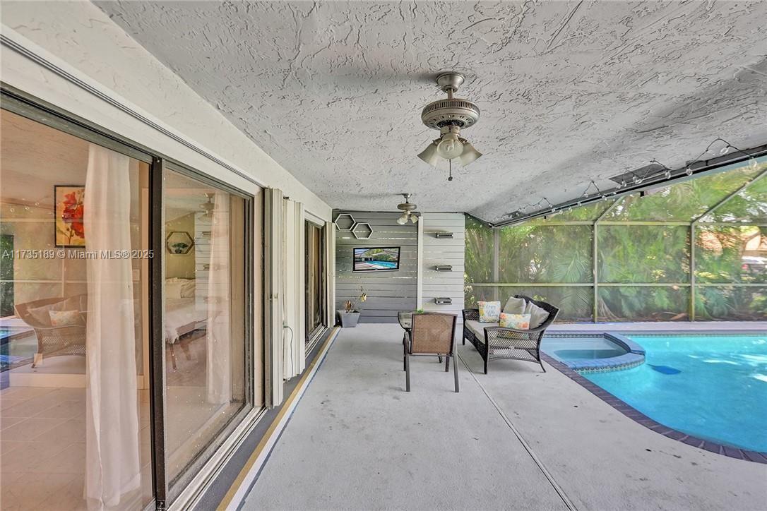 WINSTON PARK - Residential