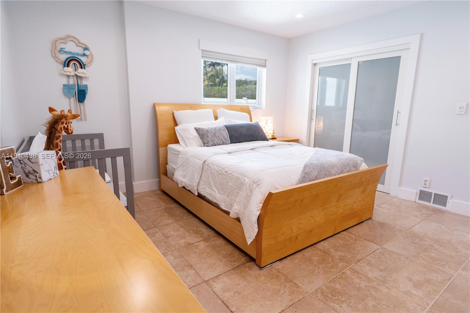 LAKE ESTATES - Residential