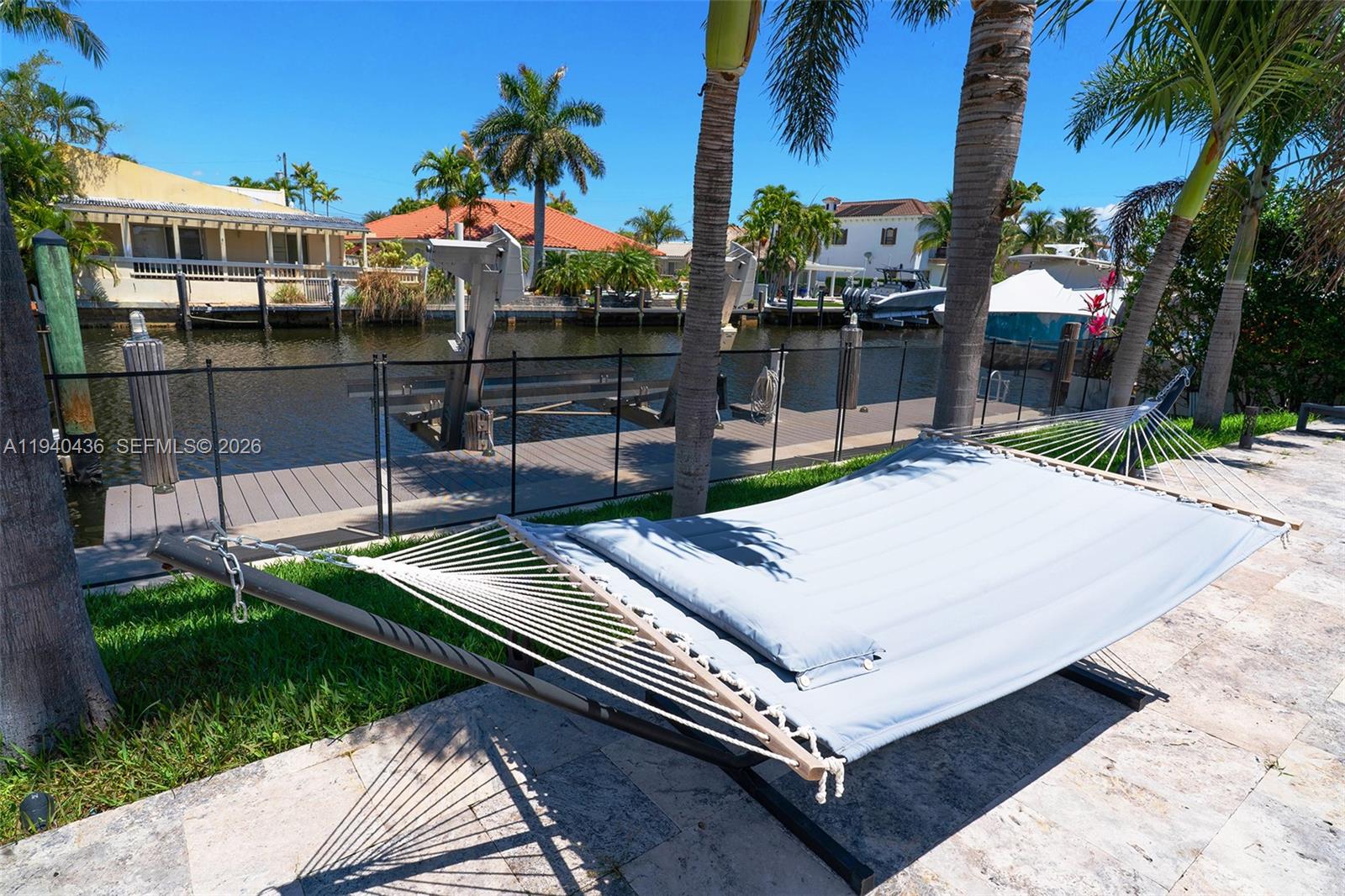 LAKE ESTATES - Residential