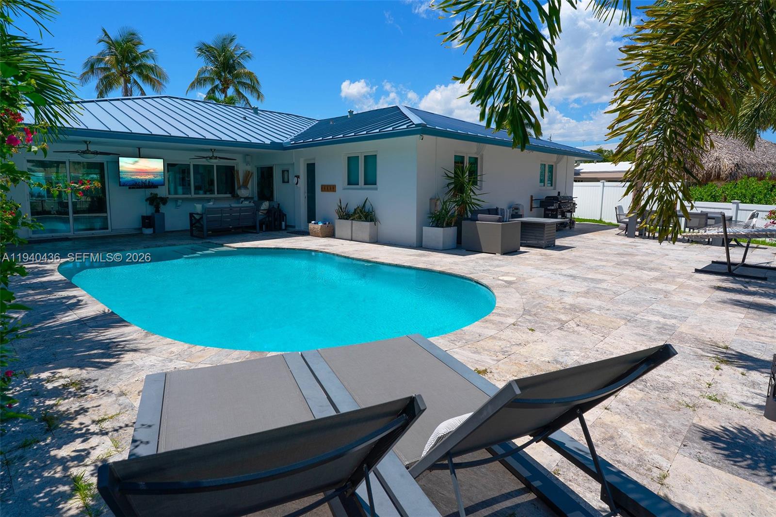 LAKE ESTATES - Residential