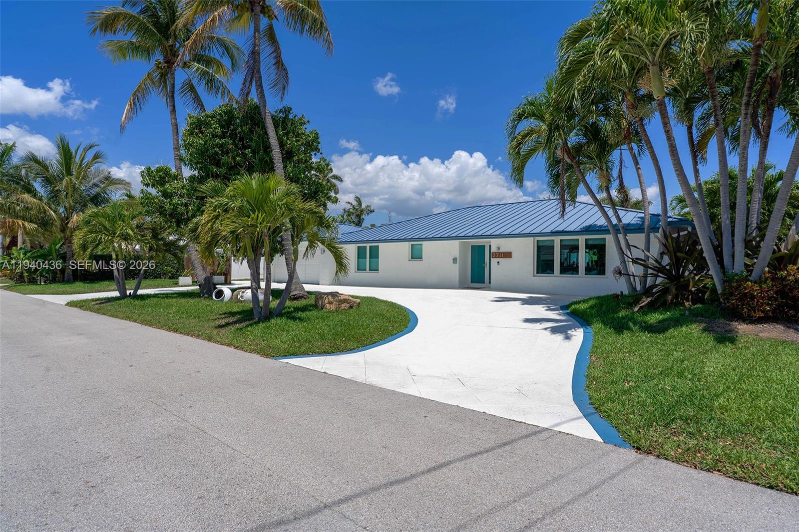 LAKE ESTATES - Residential