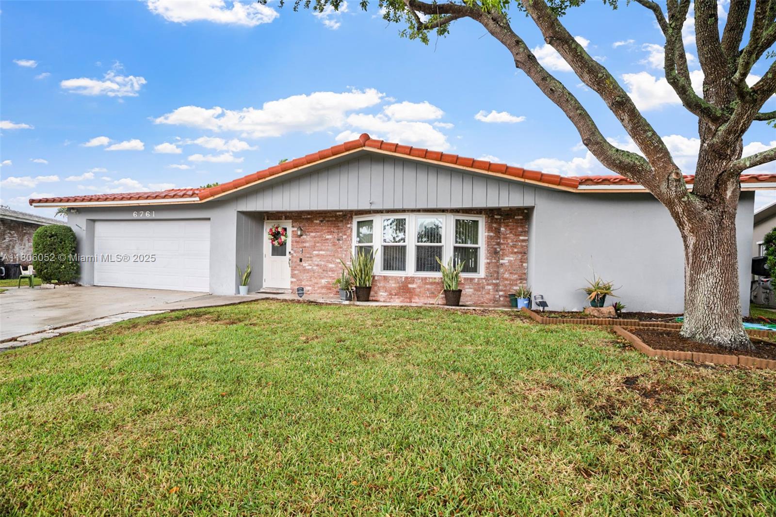 Property for Sale at 6761 Nw 20th St, Margate, Broward County, Florida - Bedrooms: 4 
Bathrooms: 2  - $614,999