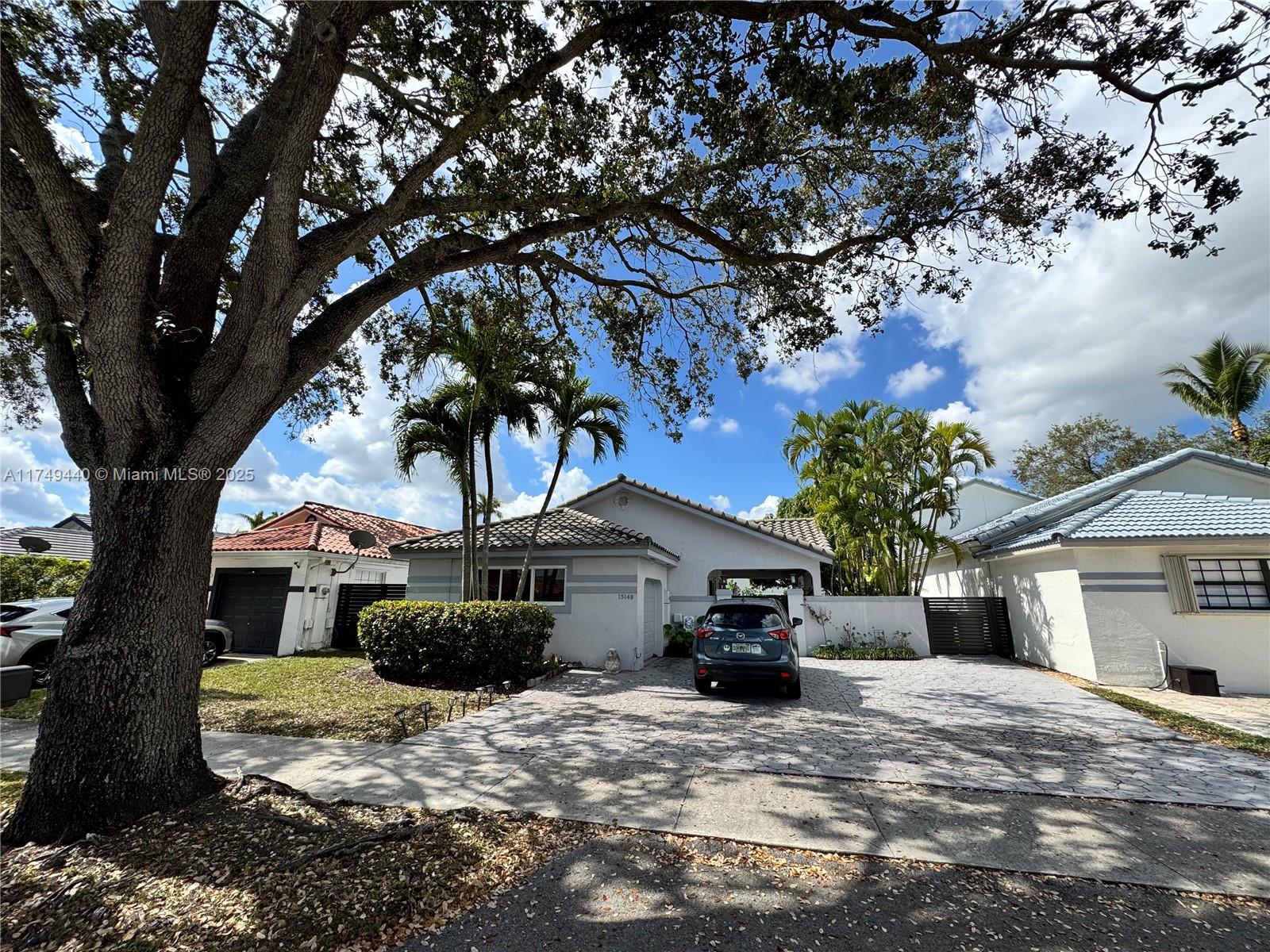 Property for Sale at 15148 Nw 89th Ave, Miami Lakes, Miami-Dade County, Florida - Bedrooms: 3 
Bathrooms: 2  - $699,000