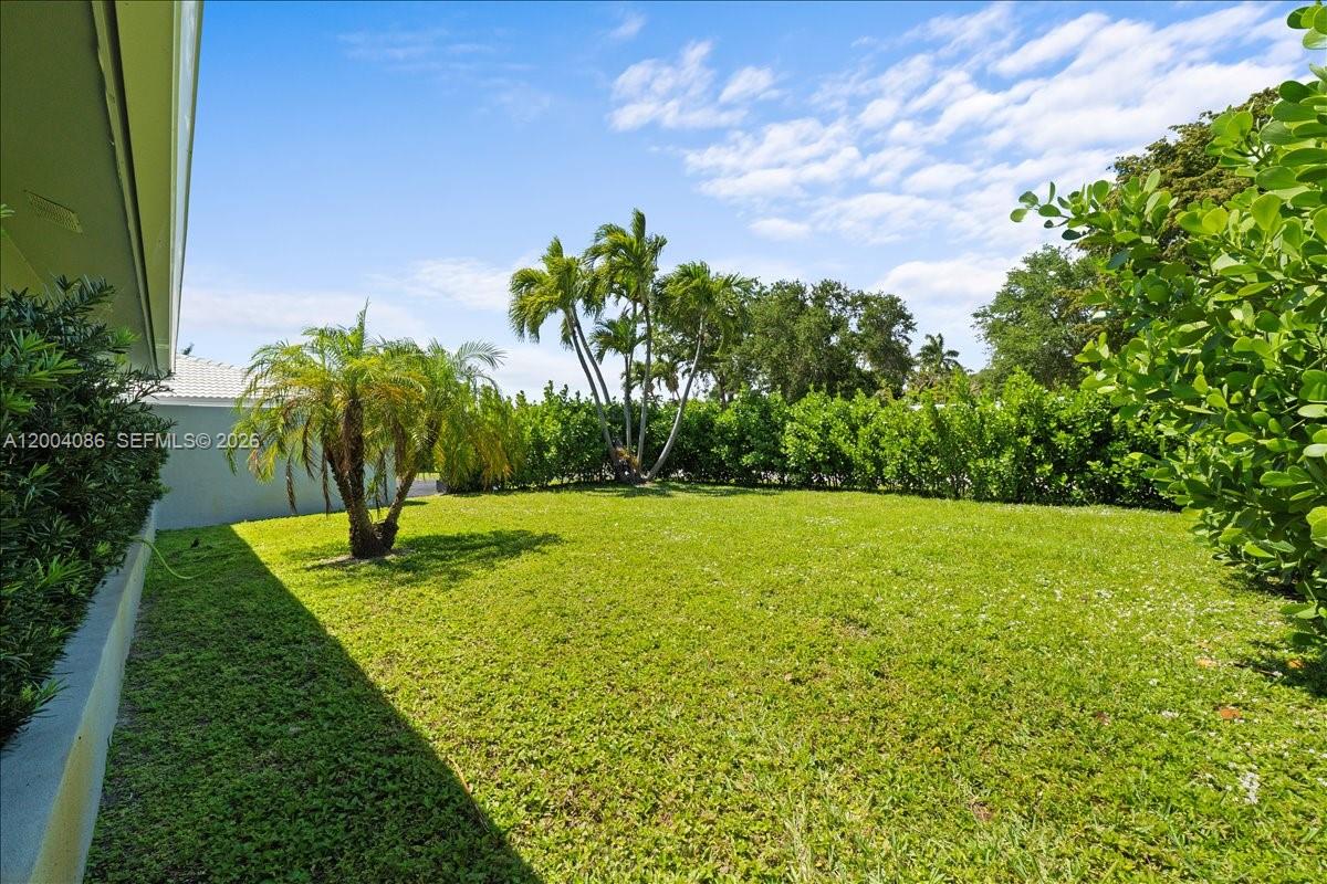 CORAL RIDGE COUNTRY CLUB - Residential