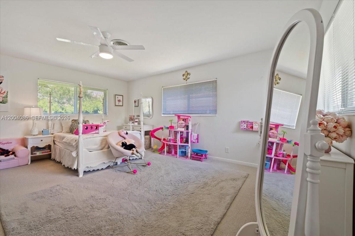 CORAL RIDGE COUNTRY CLUB - Residential