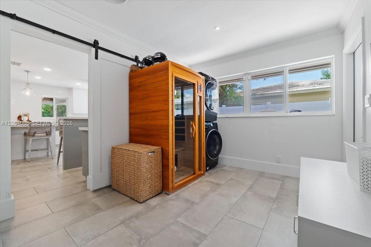 CORAL RIDGE COUNTRY CLUB - Residential