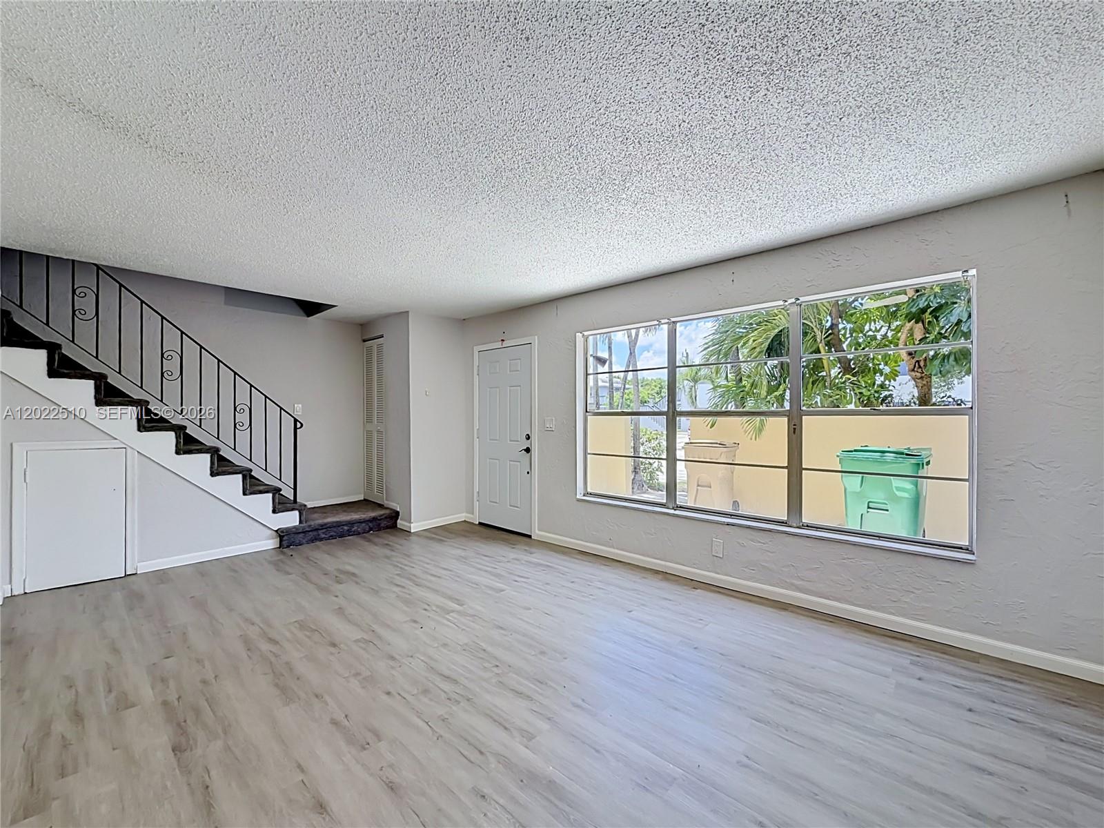 TOWNHOUSES AT NOVA - Residential