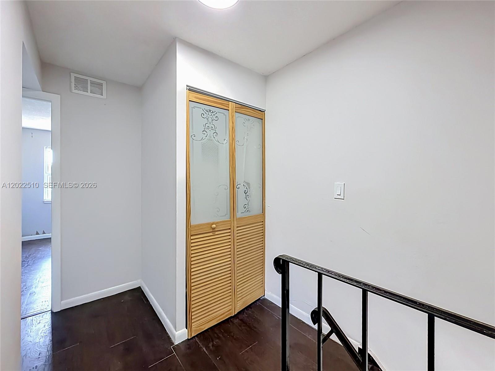 TOWNHOUSES AT NOVA - Residential