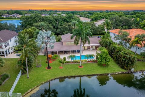 A home in Cooper City