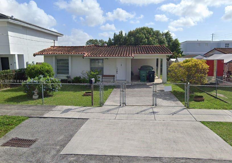 Property for Sale at 3731 Sw 88th Pl, Miami, Broward County, Florida - Bedrooms: 3 
Bathrooms: 2  - $665,000