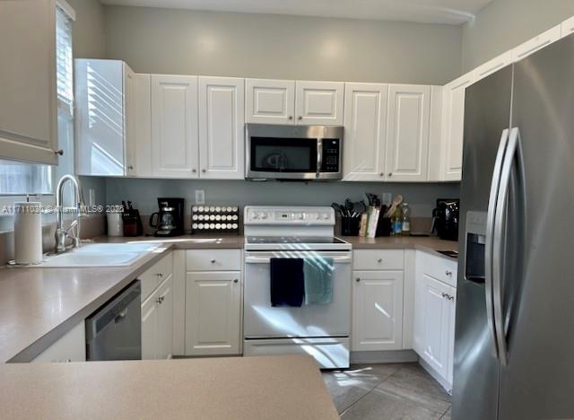 725 NW 170th Ter 725