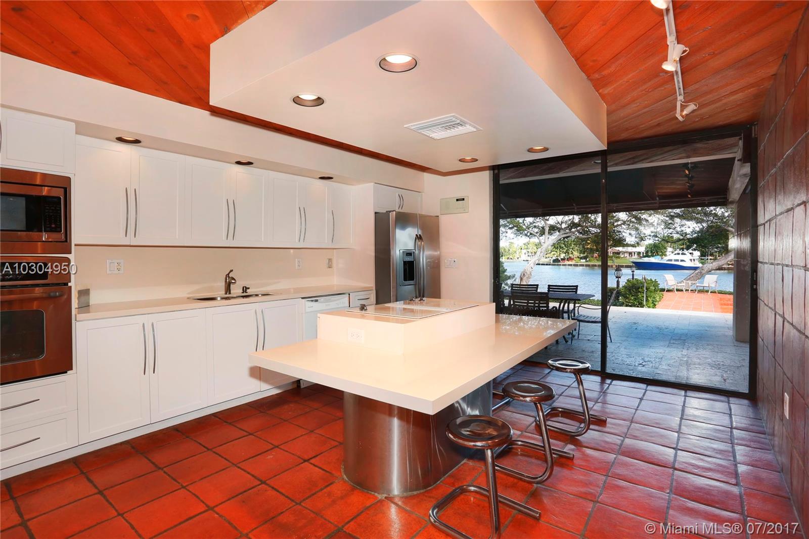 GABLES ESTATES NO 2 - Residential