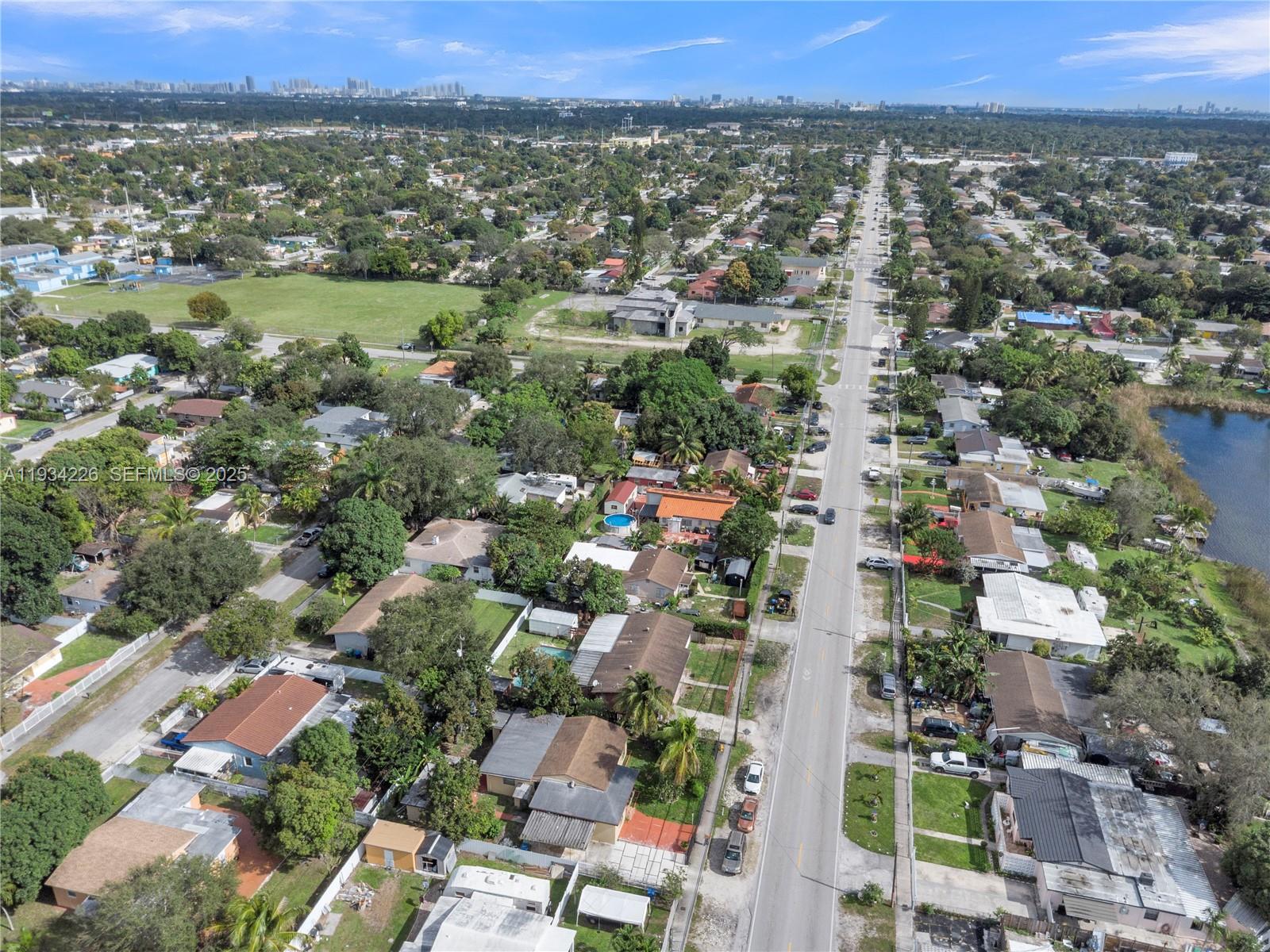 AVOCADO ESTATES - Residential