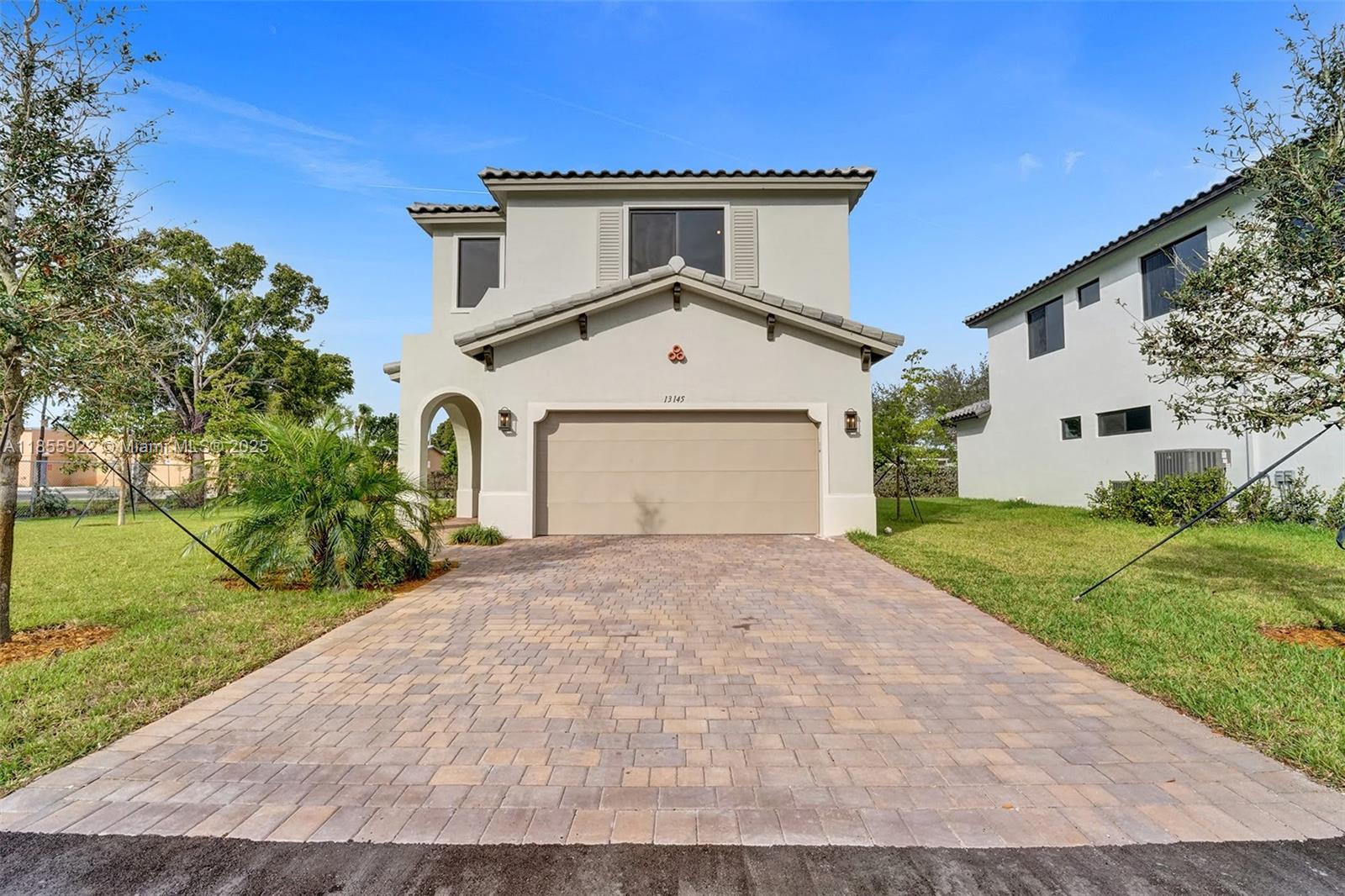 Welcome to the ultimate entertainment home, perfect for family living! This bright, open-concept house features a gourmet kitchen with state-of-the-art appliances. The living space flows seamlessly into a private, fully fenced-in backyard, offering a safe place for kids to play. Enjoy the low-maintenance turf and practice your short game on your very own putting green. This is a complete entertainment package, all in one place! Schedule your tour today!