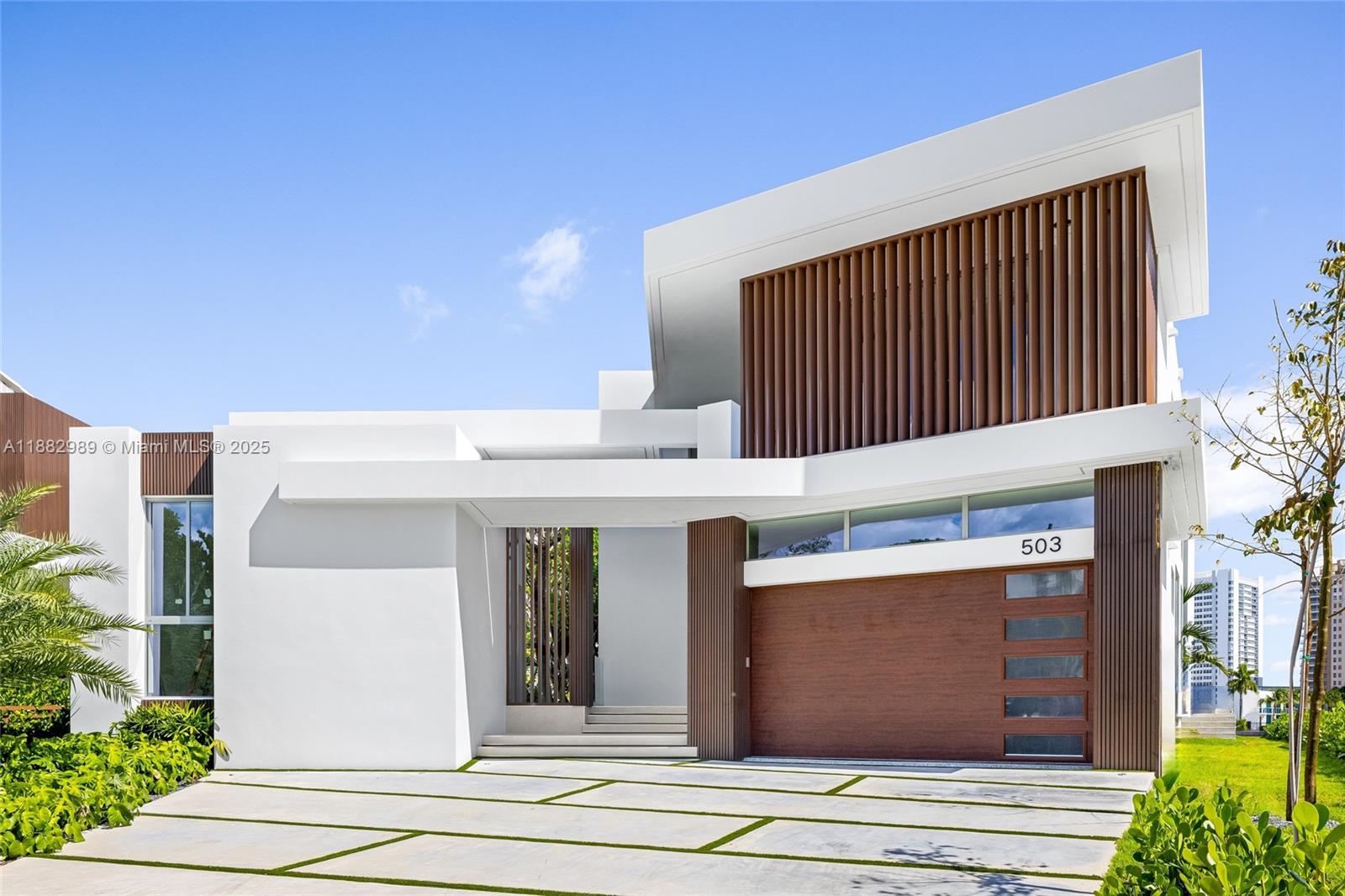 GOLDEN ISLES SEC A REV PL - Residential