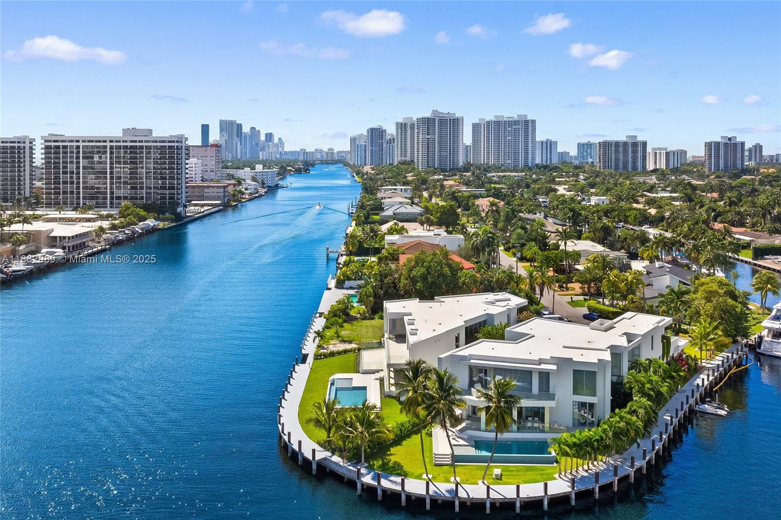 GOLDEN ISLES SEC A REV PL - Residential