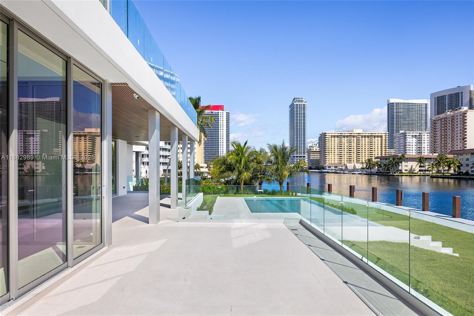 GOLDEN ISLES SEC A REV PL - Residential