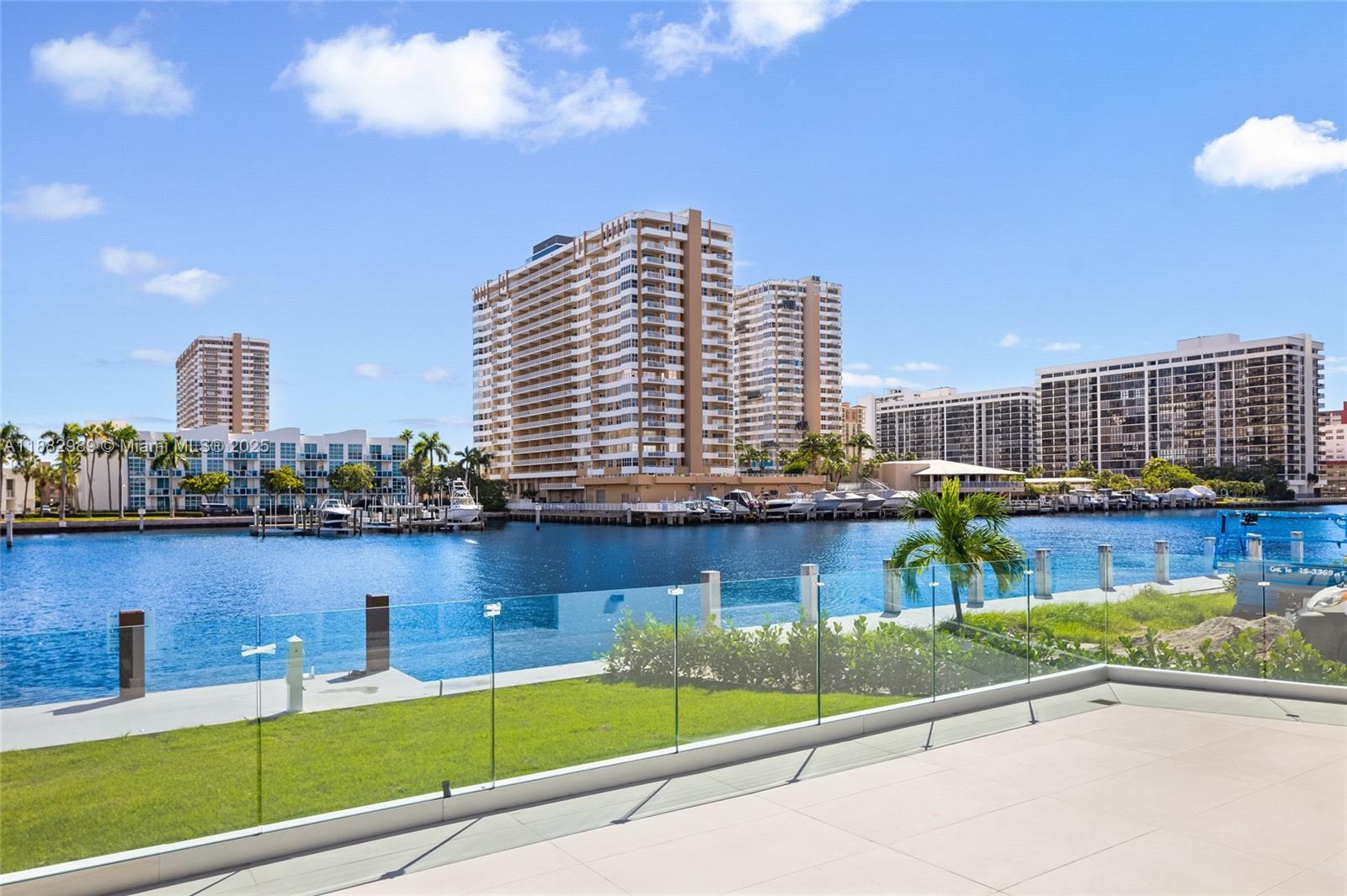 GOLDEN ISLES SEC A REV PL - Residential