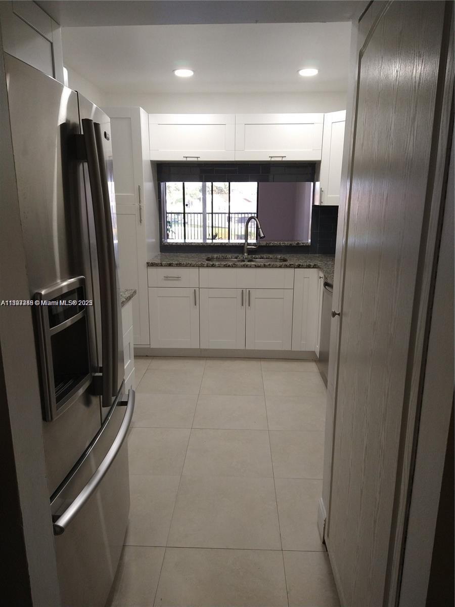 ISLES OF INVERRARY II CON - Residential Lease