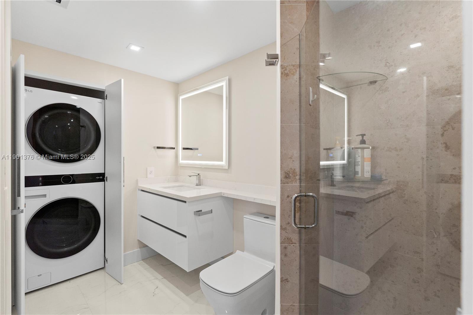 BLUE DIAMOND CONDO - Residential