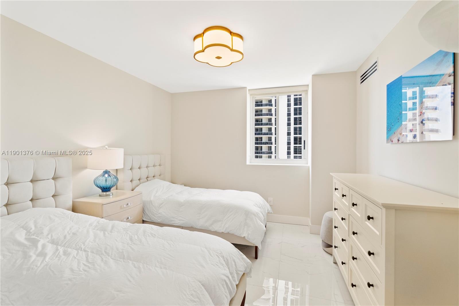 BLUE DIAMOND CONDO - Residential