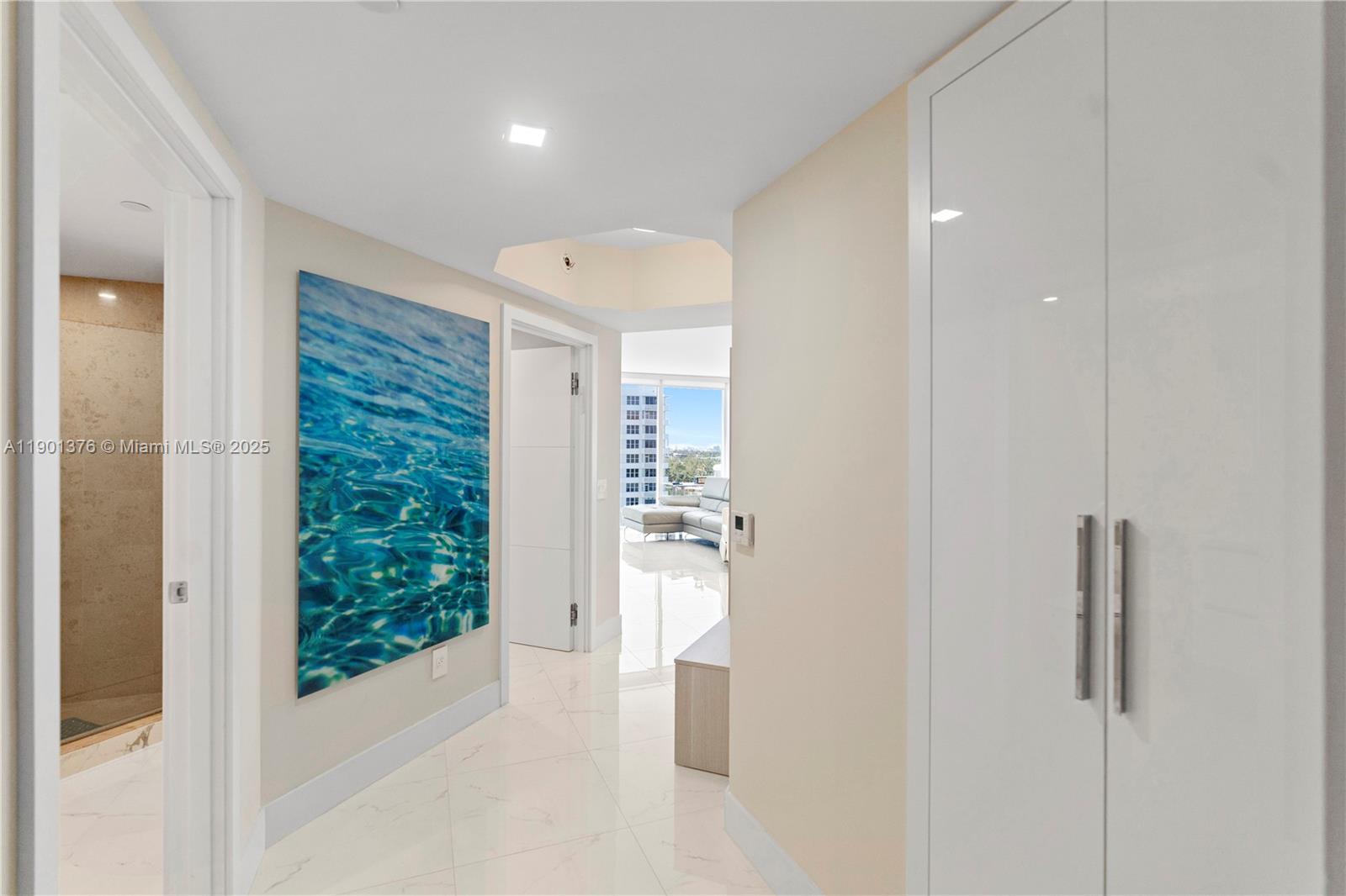BLUE DIAMOND CONDO - Residential