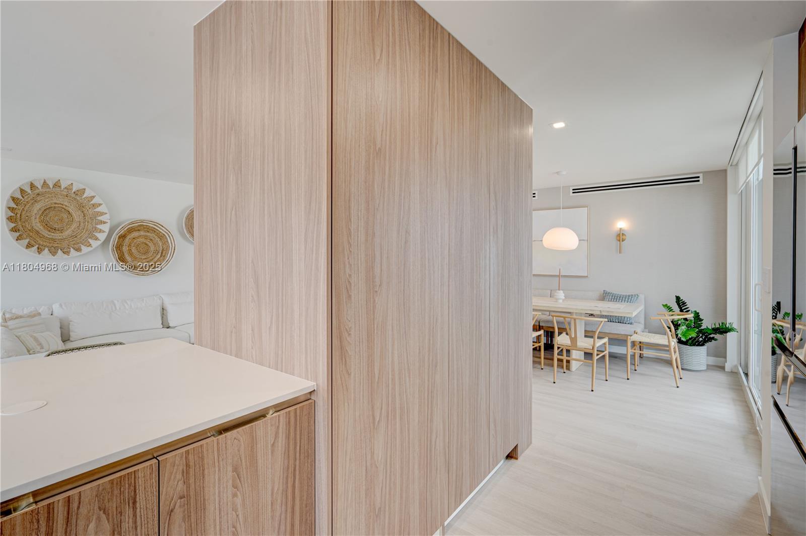 RENAISSANCE OF POMPANO BE - Residential Lease