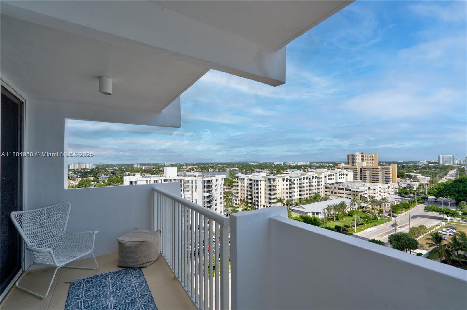 RENAISSANCE OF POMPANO BE - Residential Lease
