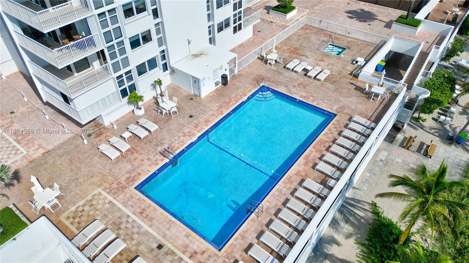 RENAISSANCE OF POMPANO BE - Residential Lease