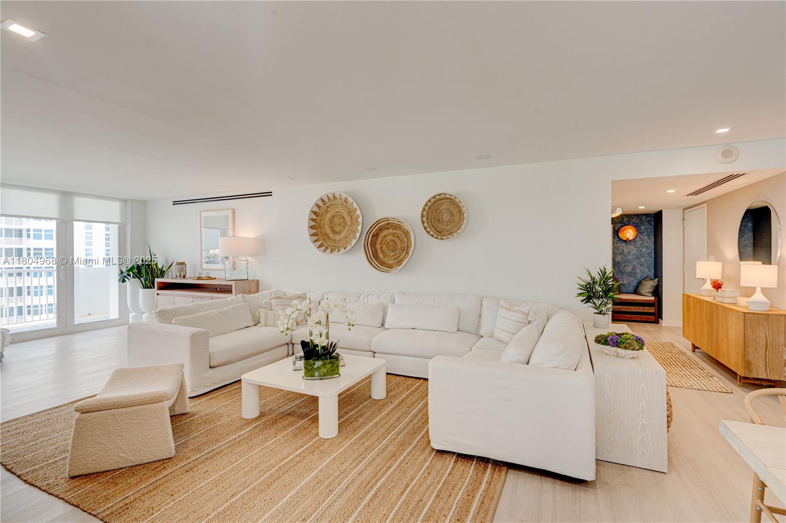 RENAISSANCE OF POMPANO BE - Residential Lease