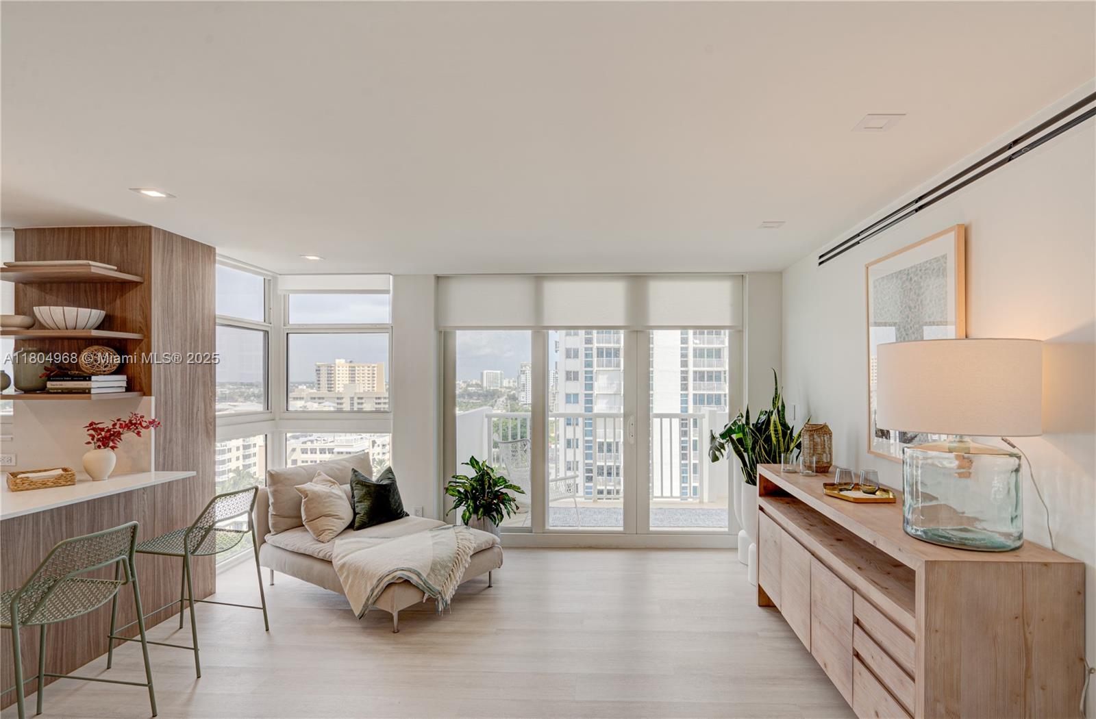 RENAISSANCE OF POMPANO BE - Residential Lease