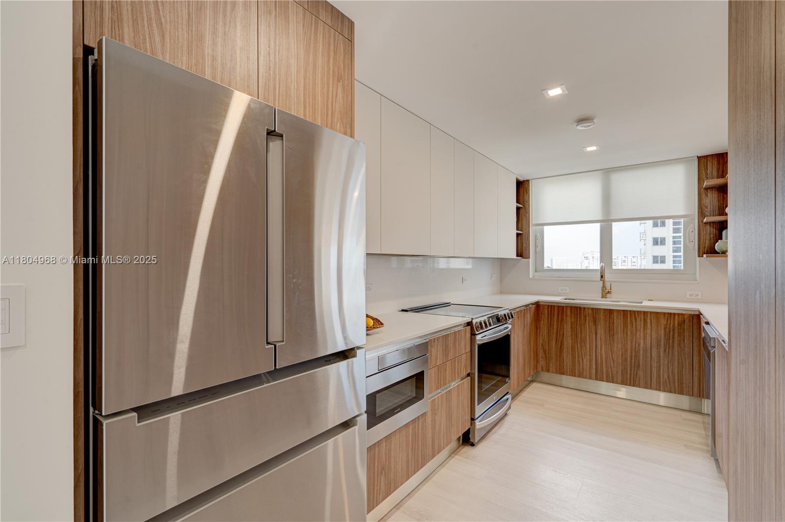 RENAISSANCE OF POMPANO BE - Residential Lease